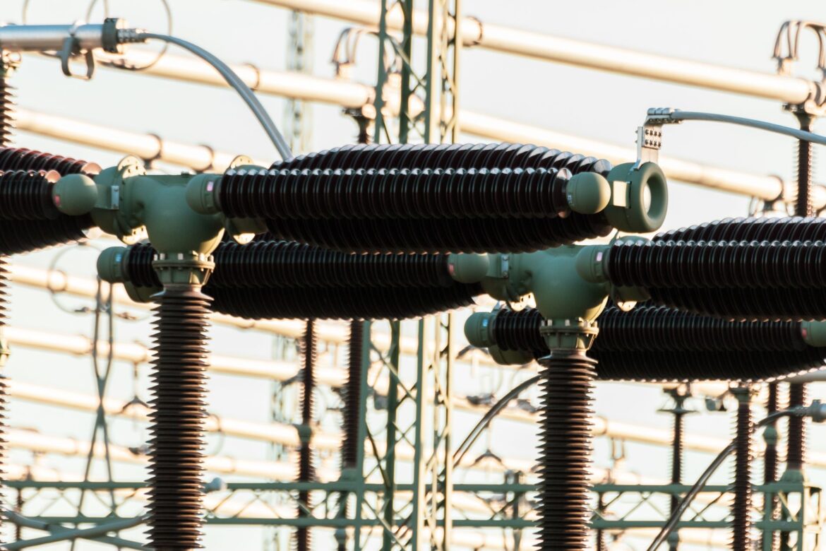 Energy companies insights: Clear analysis on FANG, XOM, EC